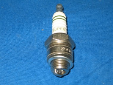 Spark Plug V8