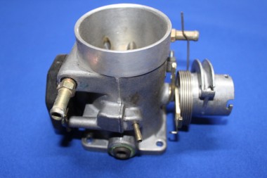 Throttle Body with Switch Manta B 2,0E