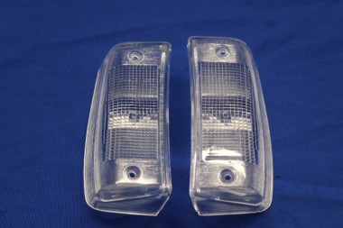 Pair of glasses for front turn signals white Kadett C later 08-77