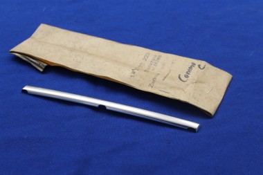 Kühlergrill-Leiste seitlich rechts Commodore C