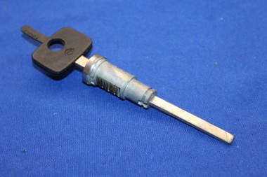 Locking Cylinder Tailgate Monza A2, closing any type