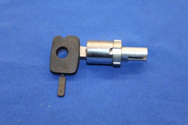 Locking Cylinder Tailgate Rekord E Caravan, closing R-501-1500