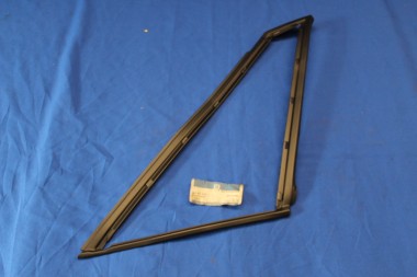 Shade for Side Window rear Senator A, right