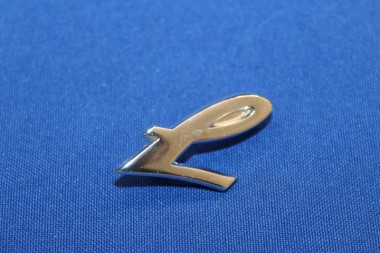 Buchstabe ´L` an Kofferdeckel Kapitän PL