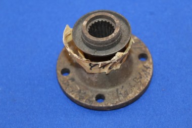 Flange for Drive Pinion with Water Proof Panel Kadett B, Ascona/Manta A