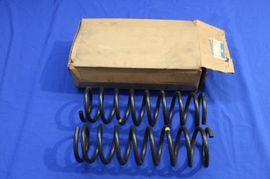 Coil Springs rear Rekord D/E Sedan