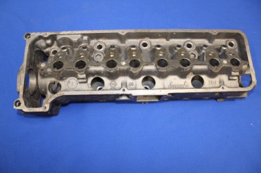 Cylinder Head Rekord 1,6 S later Engine-No.