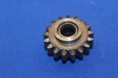 Intermediate Gear for Reverse Gear 17 teeth, 1,2L 4-speed