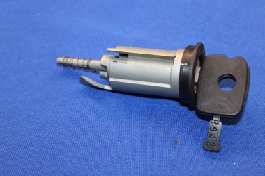 Ignition lock Rekord E, Commodore C, R-501-1500