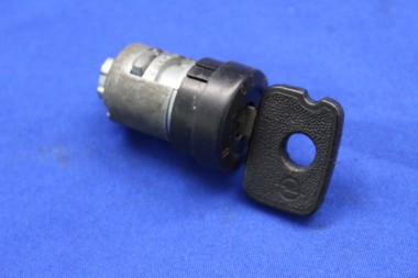 Ignition lock Ascona / Manta B, early version, closure AB