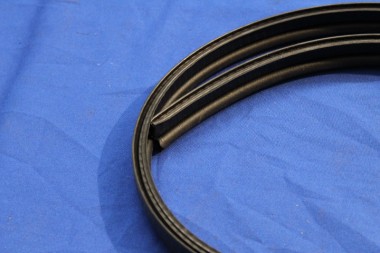 Preview: Abdichtung Motorhaube / Luftfangtrichter Ascona / Manta A