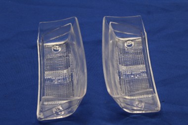 Pair of glasses for front turn signals white Kadett C later 08-77