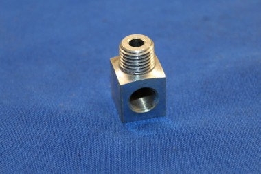 Oeldruckschalter Winkelstutzen