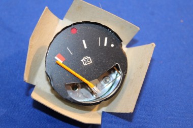 Preview: Tankanzeige Commodore B GS , Rekord D Sprint