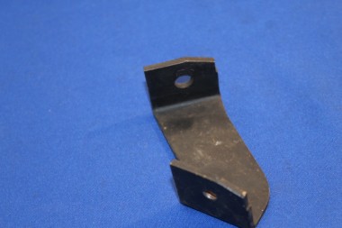 Preview: Stossstangenhalter Commodore A / Rekord C hinten Mitte links