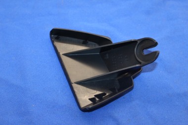 Preview: Kappe für Stossleiste vorn links Rekord E, ab FGST-Nr