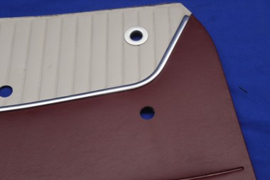 Preview: Türverkleidung Olympia Rekord P2, vorn links, ROT