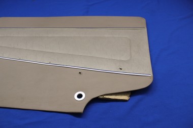 Preview: Türverkleidung Olympia Rekord P1, vorn rechts, braun