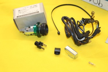 Preview: Einbausatz Zigarrenanzünder Kadett D