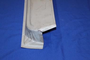 Preview: Untertürblech Kadett C 2-trg rechts, grosse Version