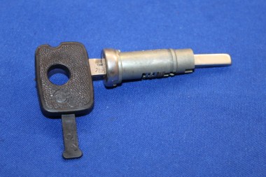 Preview: Schliesszylinder Kofferdeckel Ascona / Manta B, Schliessung AB-251-1000