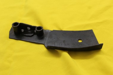 Längsträger-Verstärkung vorn rechts mitten Ascona C