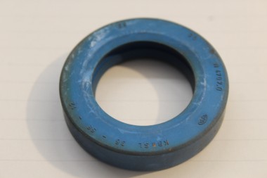 Preview: Wellendichtring Hinterachswelle Olympia 1953-57, Kapitän 1593-63, ORIGINAL