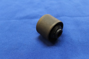 Damper bushing upper control arm rear, 39,8mm