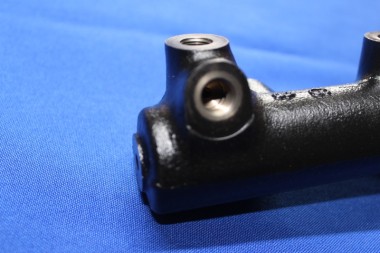 Master Brake Cylinder V8 + 2,8E, Bitter CD