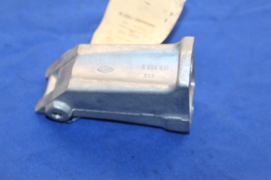 Preview: Motorhalter links Rekord A 1,5 + 1,7