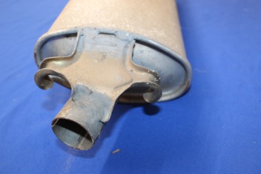 Preview: Auspufftopf vorn Rekord E 1,7N Caravan, mit Achsbogen