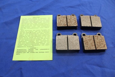 Preview: Bremskloetze vorne 238mm Scheibe, altes Repro mit Verschleissrille