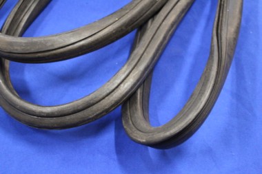 Preview: Heckscheibengummi Rekord A Limousine, ORIGINAL