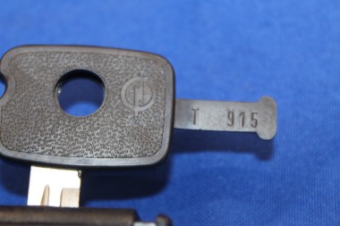 Preview: Handschuhfachkastendeckel Schloss Monza / Senator A, bis FGST-Nr