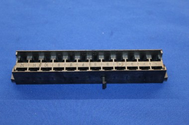 Sicherungsträger Ascona / Manta B, 12-polig