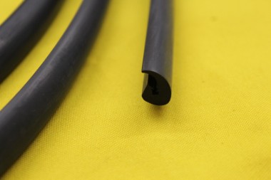 Gummiabdichtung Heckscheibe Omega A Caravan, innen