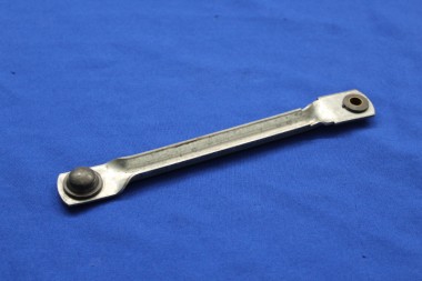 Preview: Verbindungsstange Wischermotor an Wischerlager Commodore A, Rekord C