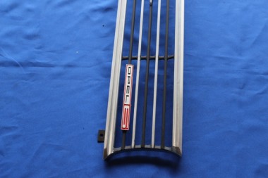 Radiator Grill Rekord B 6-Cylinder