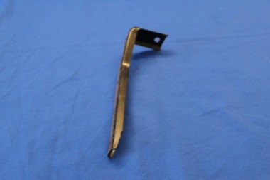 Preview: Stossstangenhalter Manta B vorn innen links, bis FGST-Nr