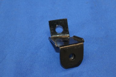 Stosstangenhalter Kadett B hinten aussen rechts