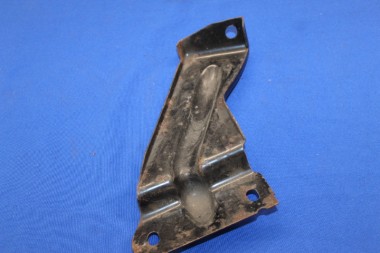 Bumper Support Manta A front right