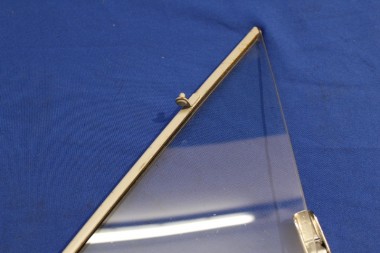 Preview: Drehfenster inkl. Rahmen vorn links Rekord C, ab FGST-Nr