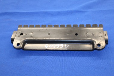 Preview: Führungsschiene Ober/Unterteil Sitzverstellung aussen rechts Rekord D, Commodore B