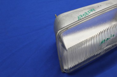 Preview: Scheinwerferglas mit Tragrahmen Manta B rechts H4, 1. Serie