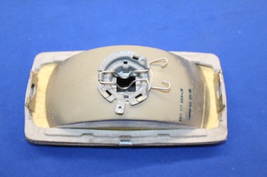 Preview: Nebelscheinwerfer-Einsatz Ascona B, eckig Hella, erste Serie