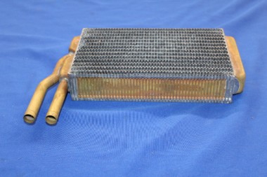 Preview: Heizkoerper verstärkt Rekord/Commodore/Senator/Monza, erste Serie