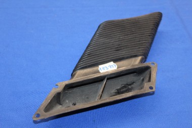 Preview: Blende C-Säule rechts Ascona A bis FGST-Nr, mit Entlüftungseinsatz