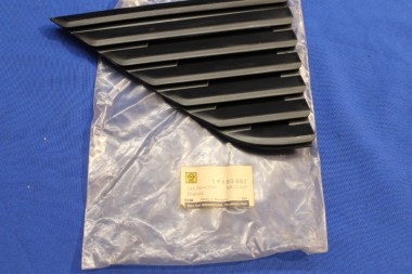 Preview: Blende C-Säule Commododore C / Rekord E Limousine, rechts