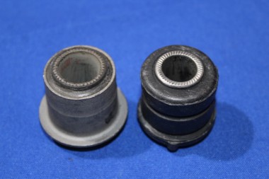 Damper Bushing Set Commodore B, Rekord D, EARLY