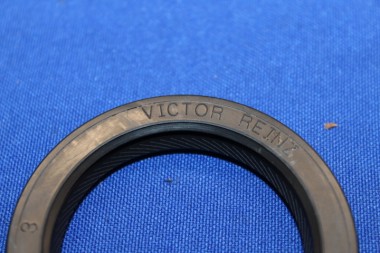 Oil Seal Steering Housing CIH